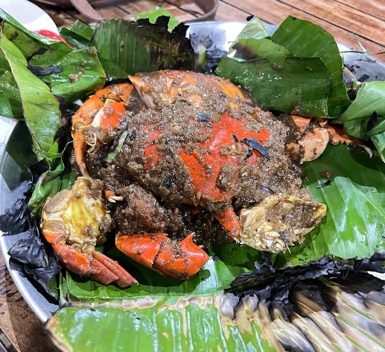 Kepiting Asap Saos Bagan Ungaran : Kuliner Seafood Legendaris dengan Saos Bagan yang Autentik